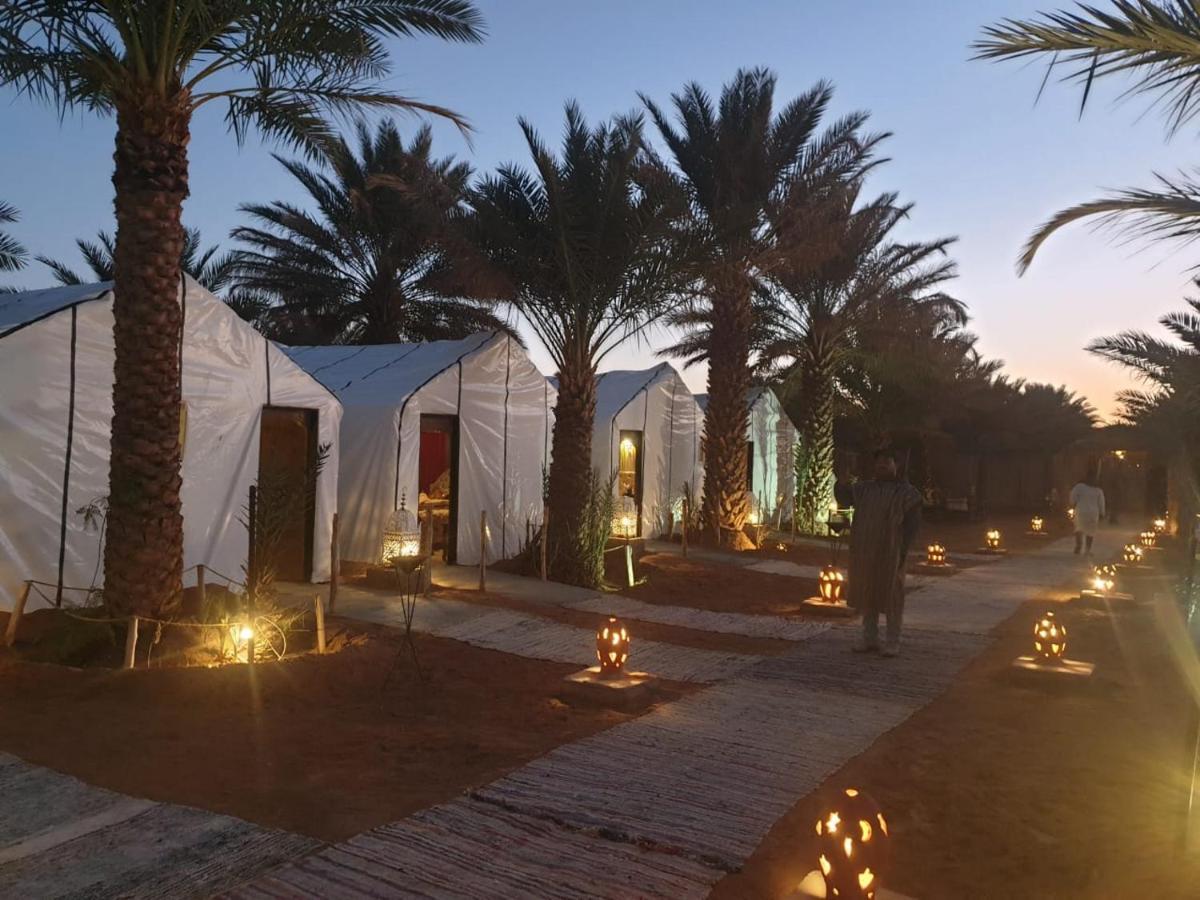 Auberge Sahara Garden Lac Yasmins Buitenkant foto